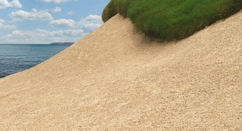 Kafka Wax Polymer Bunker Sand at Erin Hills golf course