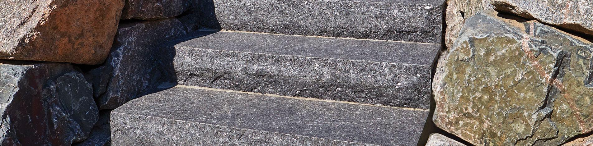 Kafka Starlight Black Granite Thermal-Top Steps